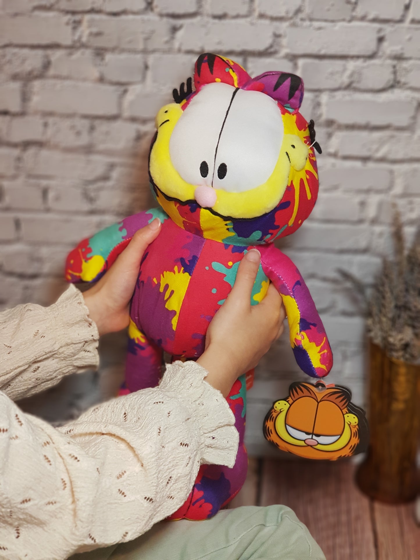 Peluche Garfield Colors - 30 cm | Design Officiel